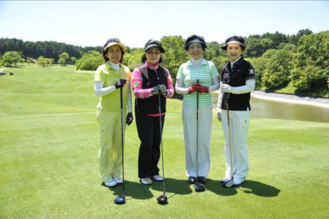 第一回 伏見博明殿下杯チャリティゴルフ大会、イン3組